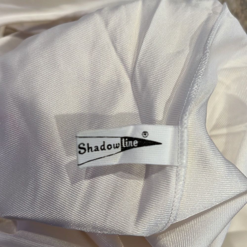 1970-80s Vintage Shadowline Bridal Nylon night gown size M in EUC 100% nylon - Picture 9 of 10